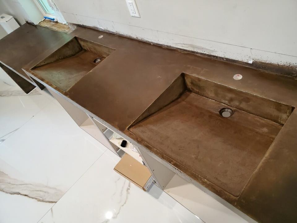 Double Concrete Sink (Galt Ocean Mile)